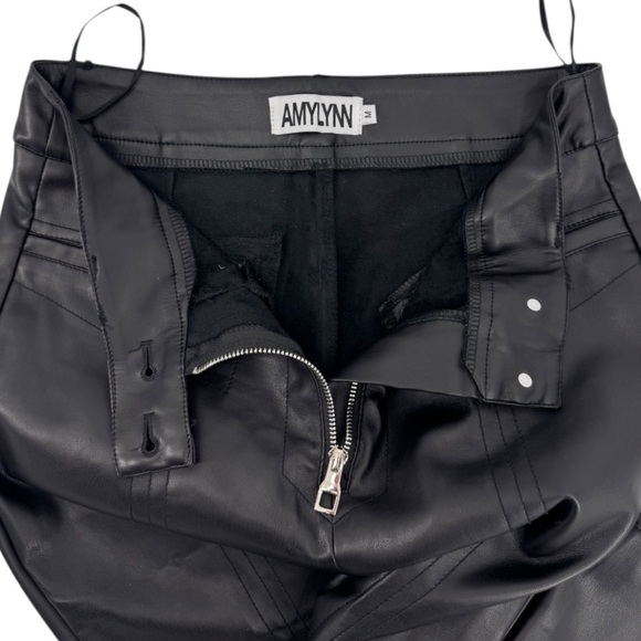 AmyLynn Nelly Faux Leather Kick Flare Crop Pants Size Medium - Picture 5 of 6